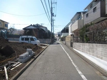 【東京都/調布市東つつじケ丘】調布市東つつじヶ丘2丁目　新築戸建　2号棟 前面道路