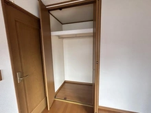 【東京都/立川市西砂町】立川市西砂町3丁目　戸建 収納