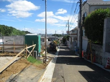 【神奈川県/川崎市多摩区生田】グランエクセラ生田4丁目　新築戸建　5号棟 前面道路