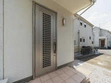 【東京都/立川市砂川町】立川市砂川町6丁目　戸建 玄関