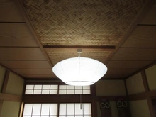【東京都/昭島市松原町】昭島市松原町5丁目 中古戸建 和室:和室天井
※家具・調度品は価格に含まれません。