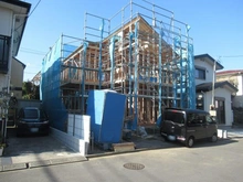 【東京都/稲城市矢野口】稲城市矢野口　新築戸建 建築中の外観