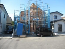 【東京都/稲城市矢野口】稲城市矢野口　新築戸建 建築中の外観