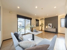 【東京都/日野市大字日野】日野市大字日野　戸建 リビング・ダイニング