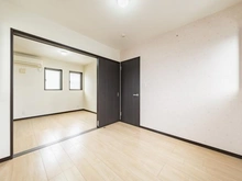 【東京都/日野市大字日野】日野市大字日野　戸建 洋室