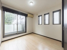 【東京都/日野市大字日野】日野市大字日野　戸建 洋室