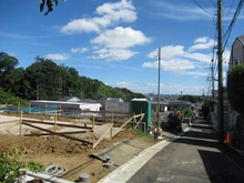 【神奈川県/川崎市多摩区生田】グランエクセラ生田4丁目 新築戸建 3号棟 前面道路