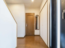 【東京都/立川市若葉町】立川市若葉町3丁目　戸建 玄関