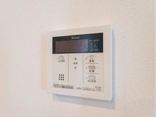 【東京都/豊島区駒込】豊島区駒込六丁目　中古戸建 給湯機リモコン