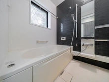 【埼玉県/所沢市上新井】所沢市上新井五丁目　中古戸建 浴室