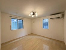 【東京都/世田谷区代沢】世田谷区代沢三丁目　中古戸建 サービスルーム（納戸）：1階／約7.2帖