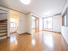 【東京都/北区上中里】北区上中里三丁目　中古戸建 リビング・ダイニング