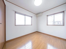 【東京都/北区上中里】北区上中里三丁目　中古戸建 洋室