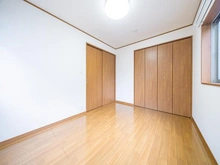 【東京都/北区上中里】北区上中里三丁目　中古戸建 洋室