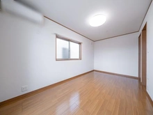 【東京都/北区上中里】北区上中里三丁目　中古戸建 洋室