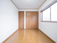 【東京都/北区上中里】北区上中里三丁目　中古戸建 洋室