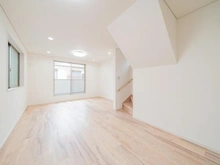 【東京都/北区栄町】北区栄町中古戸建 リビング・ダイニング