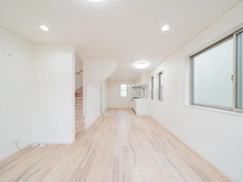 【東京都/北区栄町】北区栄町中古戸建 リビング・ダイニング