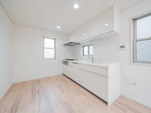【東京都/北区栄町】北区栄町中古戸建 キッチン