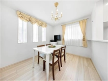 【東京都/文京区本駒込】文京区本駒込六丁目　中古戸建 リビング・ダイニング