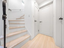 【東京都/文京区本駒込】文京区本駒込六丁目　中古戸建 廊下