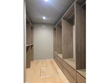 【東京都/文京区本駒込】文京区本駒込二丁目　新築戸建 ウォークインクローゼット