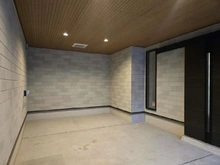 【東京都/文京区本駒込】文京区本駒込二丁目　新築戸建 駐車場：車庫