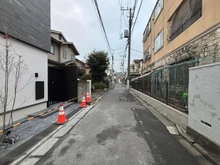 【東京都/文京区本駒込】文京区本駒込二丁目　新築戸建 前面道路