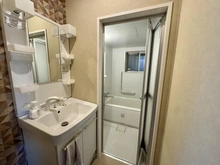 【大阪府/大阪市東住吉区杭全】大阪市東住吉区杭全5丁目　中古戸建 洗面室