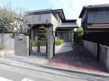 【大阪府/堺市西区浜寺昭和町】堺市西区浜寺昭和町1丁　中古戸建 駐車場：東側駐車スペース