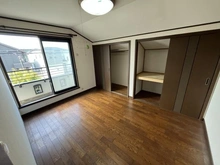 【大阪府/堺市西区浜寺昭和町】堺市西区浜寺昭和町1丁　中古戸建 洋室：2階西側約6.0帖