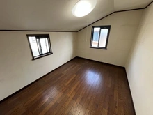 【大阪府/堺市西区浜寺昭和町】堺市西区浜寺昭和町1丁　中古戸建 洋室：2階約6.0帖