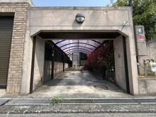 【大阪府/堺市西区浜寺昭和町】堺市西区浜寺昭和町1丁　中古戸建 駐車場：西側駐車場