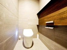 【愛知県/名古屋市瑞穂区松栄町】瑞穂区松栄町一丁目中古戸建 トイレ