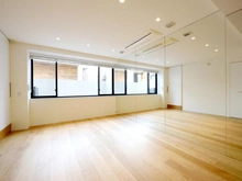 【愛知県/名古屋市瑞穂区松栄町】瑞穂区松栄町一丁目中古戸建 洋室