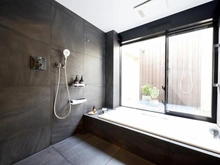 【愛知県/名古屋市瑞穂区松栄町】瑞穂区松栄町一丁目中古戸建 浴室