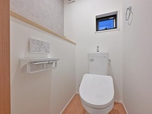 【愛知県/名古屋市中村区太閤】名古屋市中村区太閤5丁目 中古戸建 トイレ