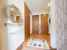 【東京都/北区赤羽西】北区赤羽西6丁目　中古戸建 玄関：居宅部分