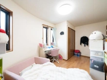 【東京都/北区赤羽西】北区赤羽西6丁目　中古戸建 洋室：約6.6帖の洋室（2階部分）