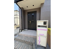 【埼玉県/さいたま市西区大字指扇】さいたま市西区指扇　中古戸建 玄関