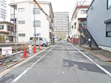 【東京都/足立区新田】足立区新田1丁目　新築戸建2号棟 前面道路