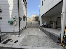 【兵庫県/神戸市灘区岸地通】神戸市灘区岸地通1丁目　中古戸建 駐車場