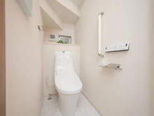 【兵庫県/神戸市垂水区星陵台】プラウドシーズン神戸星陵台　中古戸建 トイレ：1階