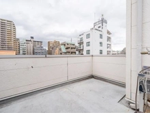 【大阪府/吹田市江坂町】吹田市江坂町一丁目　店舗付住宅 ルーフバルコニー