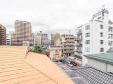 【大阪府/吹田市江坂町】吹田市江坂町一丁目　店舗付住宅 眺望：ルーフバルコニーから