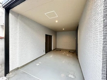 【兵庫県/神戸市中央区下山手通】神戸市中央区下山手通8丁目　中古戸建 駐車場