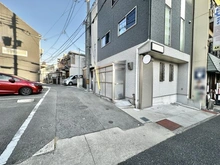 【兵庫県/神戸市中央区下山手通】神戸市中央区下山手通8丁目　中古戸建 前面道路