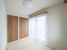 【東京都/墨田区立花】墨田区立花二丁目借地権付戸建 洋室：2階　約4.0帖