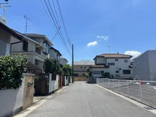 【千葉県/松戸市六実】松戸市六実1丁目　新築戸建 前面道路