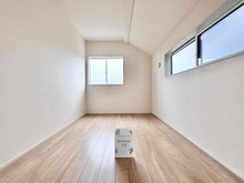 【千葉県/千葉市美浜区磯辺】千葉市美浜区磯辺3丁目　1号棟　新築戸建 洋室